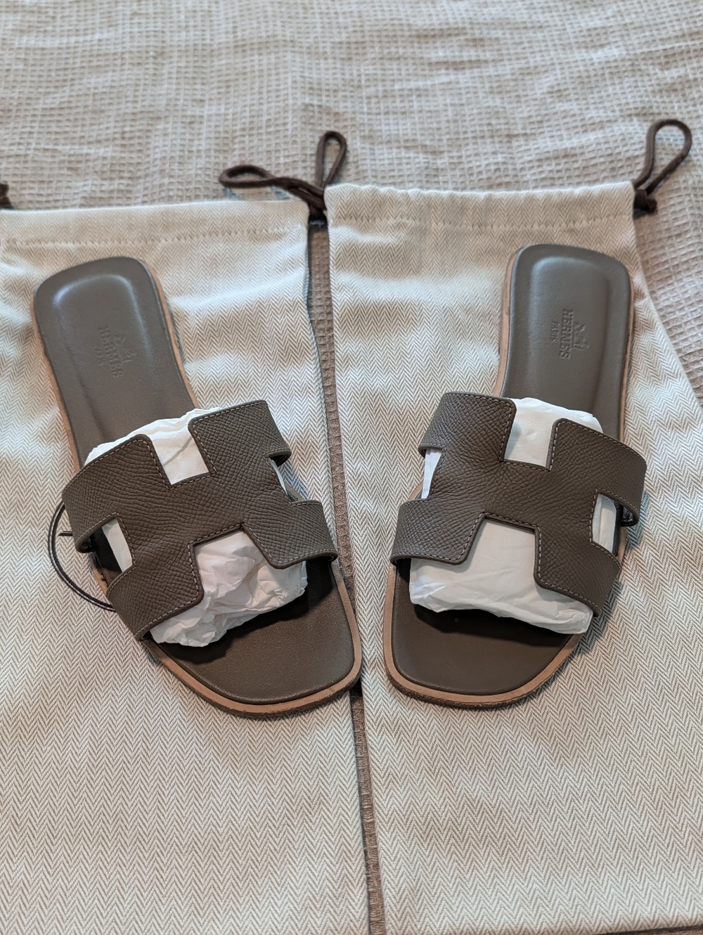 Hermes Oran Slides